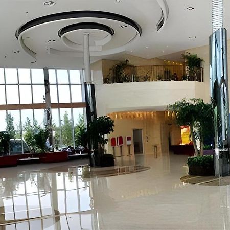 Ramada Plaza By Wyndham Hangzhou Riverside Hotel Exterior photo